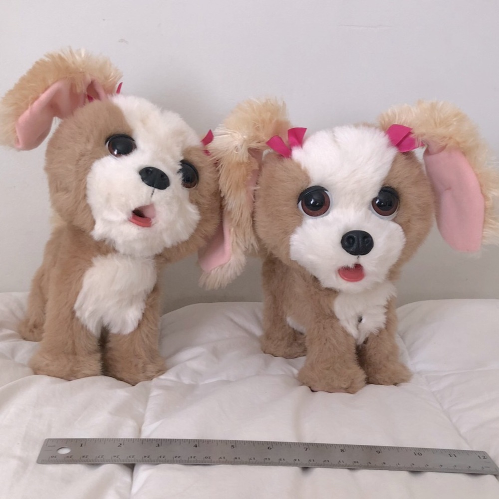Fur Real Pet Dog. Jumps and barks and pants! Christmas!! Price per dog.